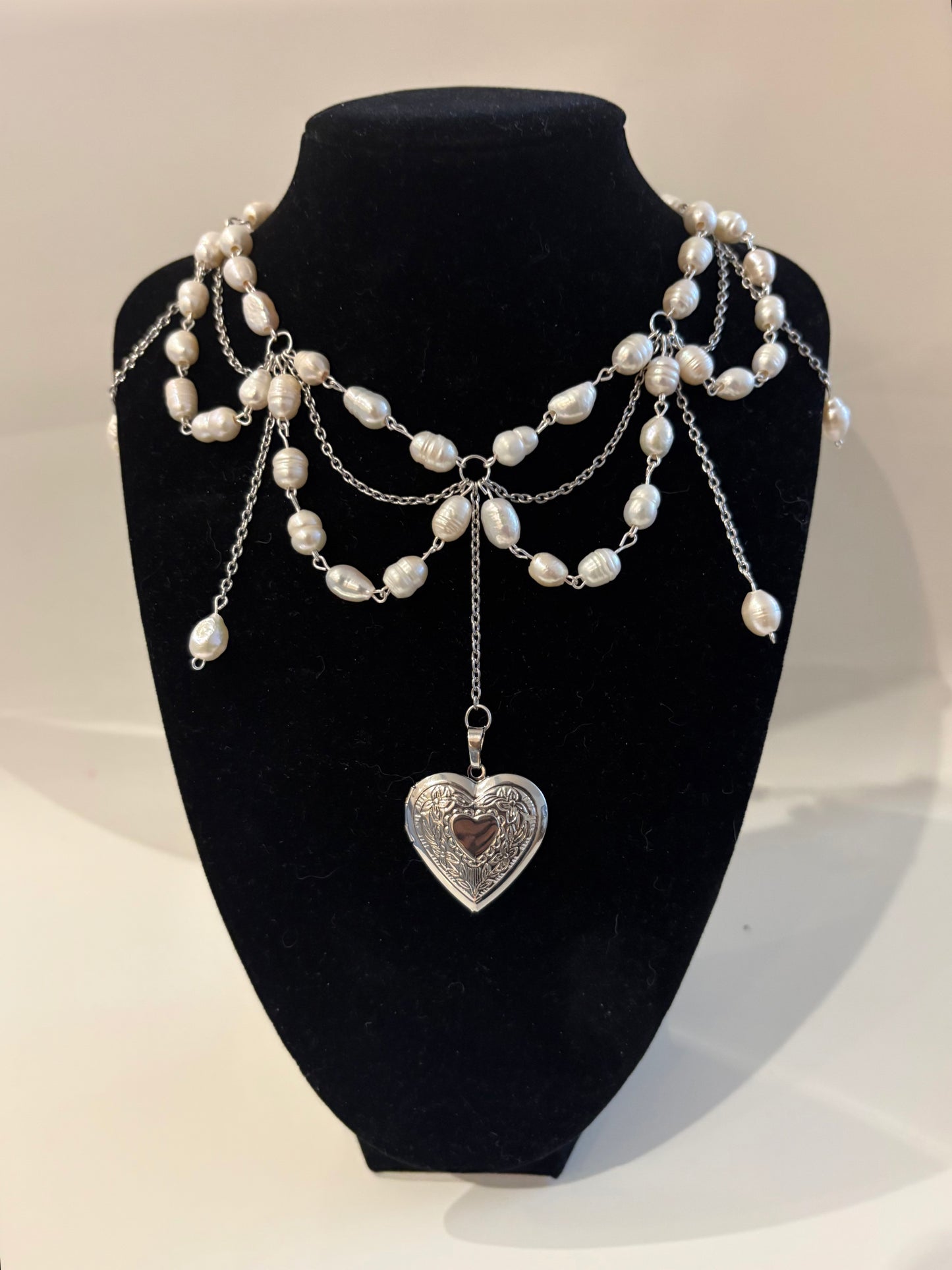 Peal Heart Locket Necklace