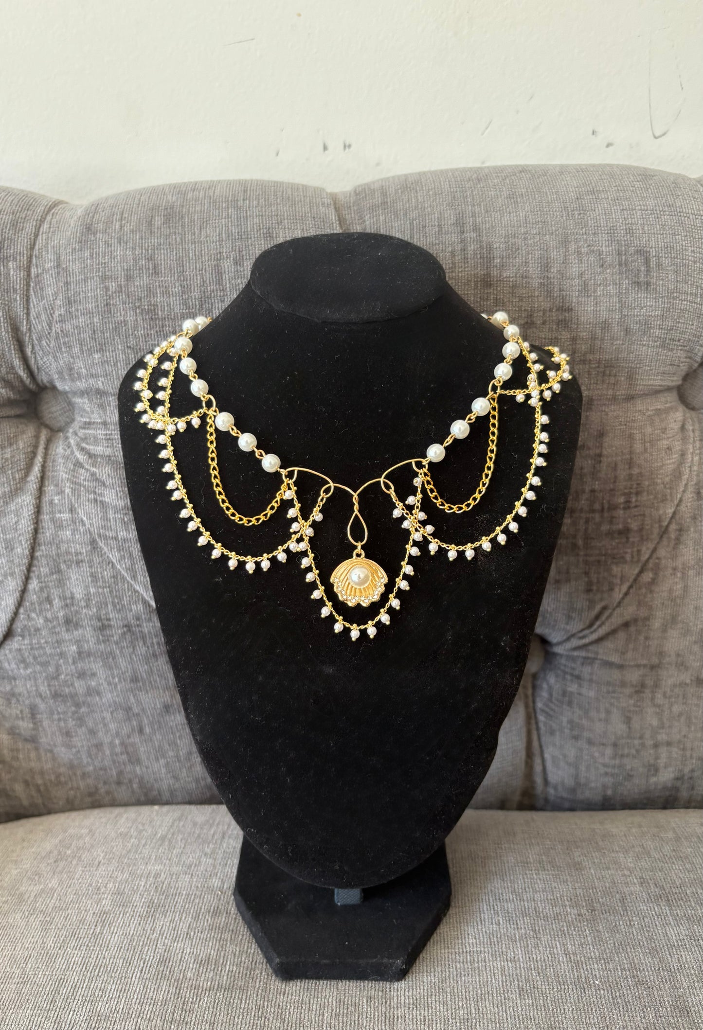 Royal Pearl Necklace