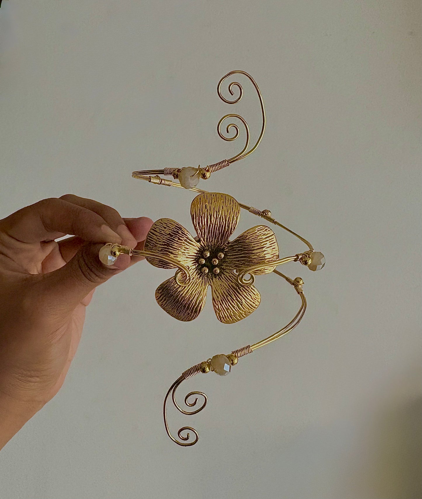 Golden Floral Arm Cuff