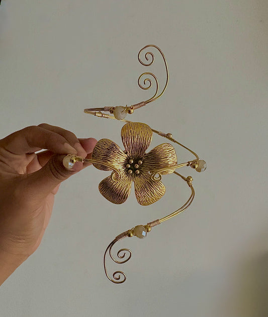 Golden Floral Arm Cuff